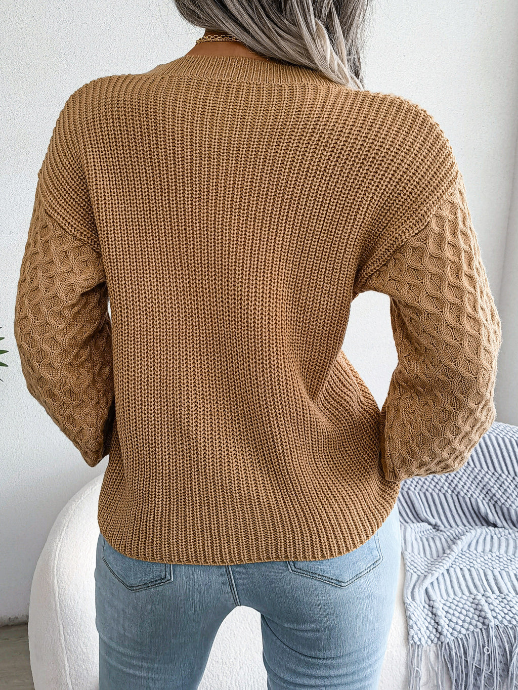 Casual Lantern Sleeve Knitted Sweater